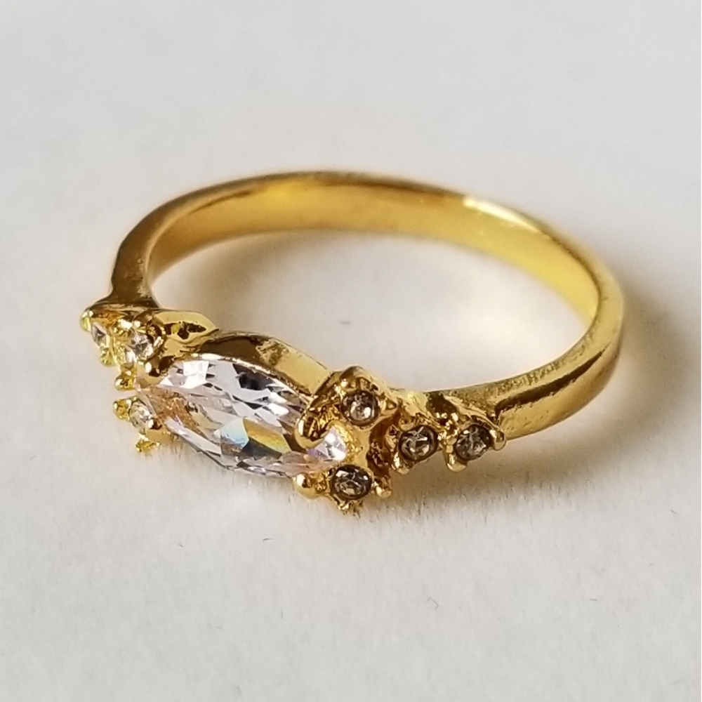 50% off! Gold 3 Ring Stack - Picture 3 of 4